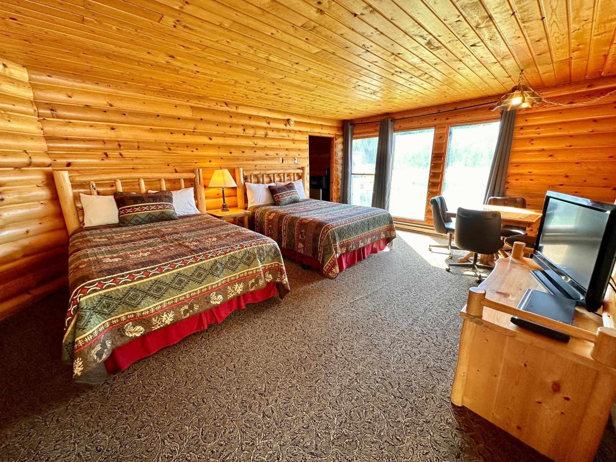 The Lodge At Lolo Hot Springs Εξωτερικό φωτογραφία