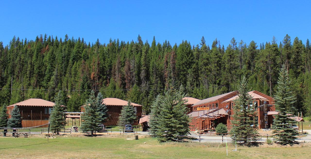 The Lodge At Lolo Hot Springs Εξωτερικό φωτογραφία